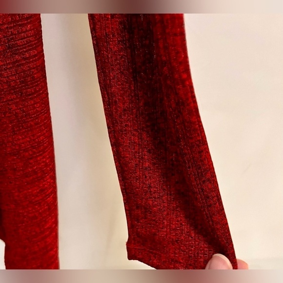 Burgundy Flowy Handkerchief Keyhole Top Size Small Dressy Trendy Monochrome Teen - Picture 11 of 13